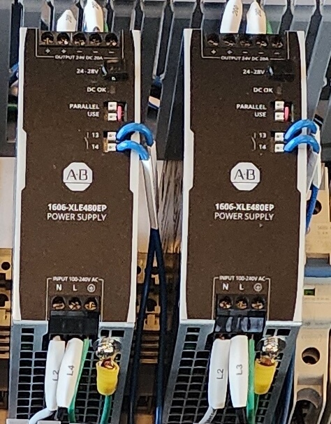 1606 Redundant Power Supplies